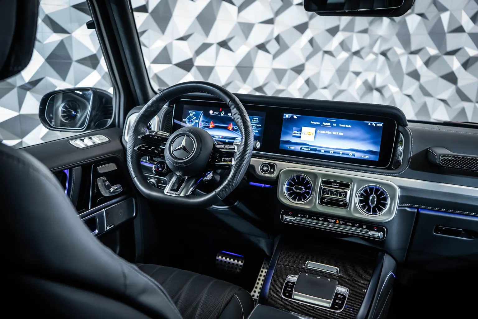 Mercedes-Benz G 63 AMG Carbon*Burmester*360 – снимка 10