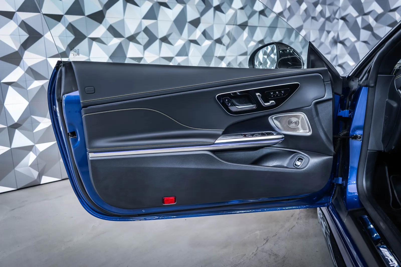 Mercedes-Benz CLE 53 AMG 4M+ Burmester*Carbon – снимка 7