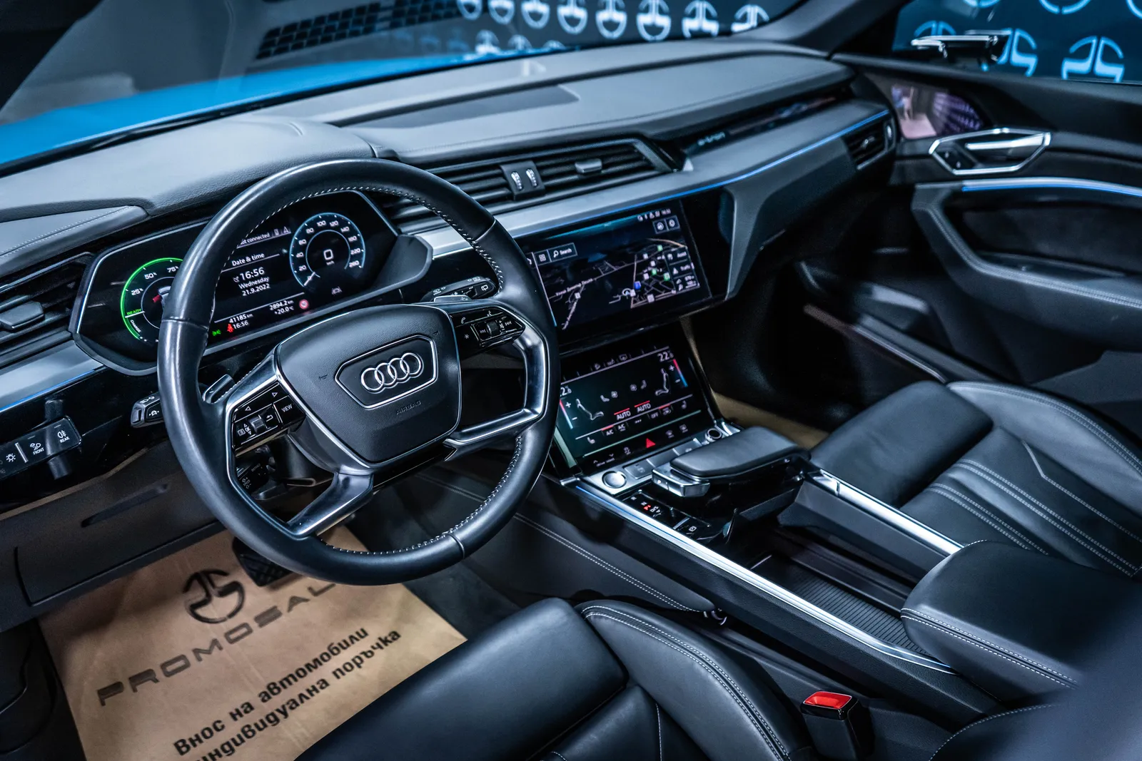 Audi E-tron 55 quattro Pano LED SHZ ACC Klimaut. – снимка 8