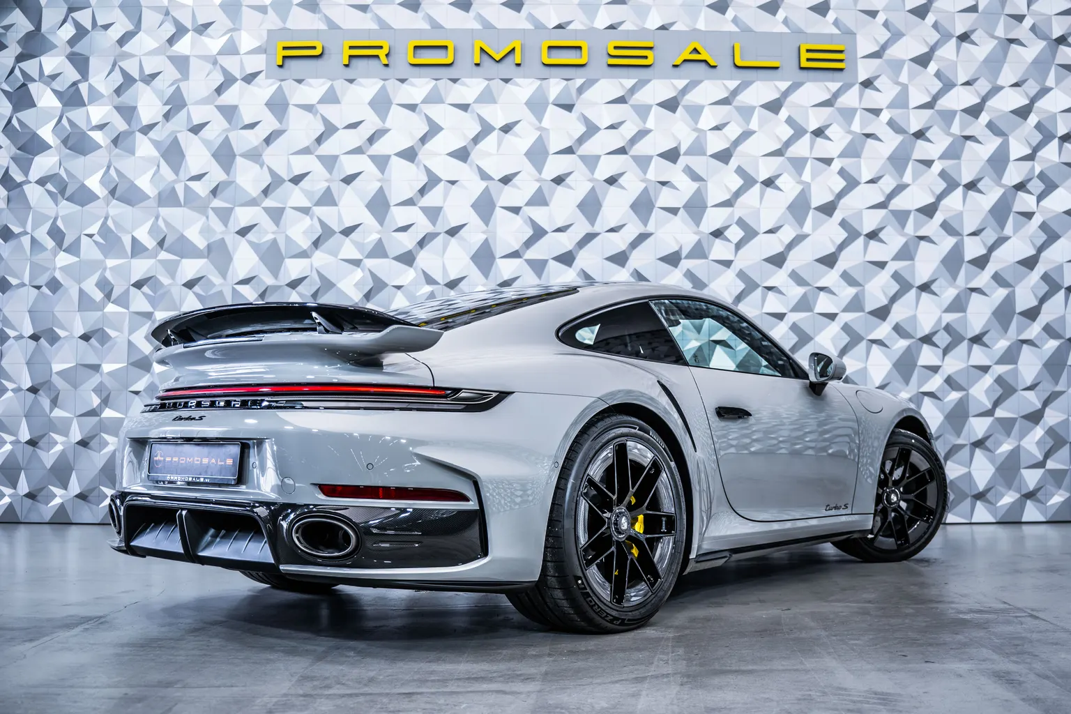 Porsche 911 Turbo S Coupe*Carbon Aero Pack*Burmester – снимка 4