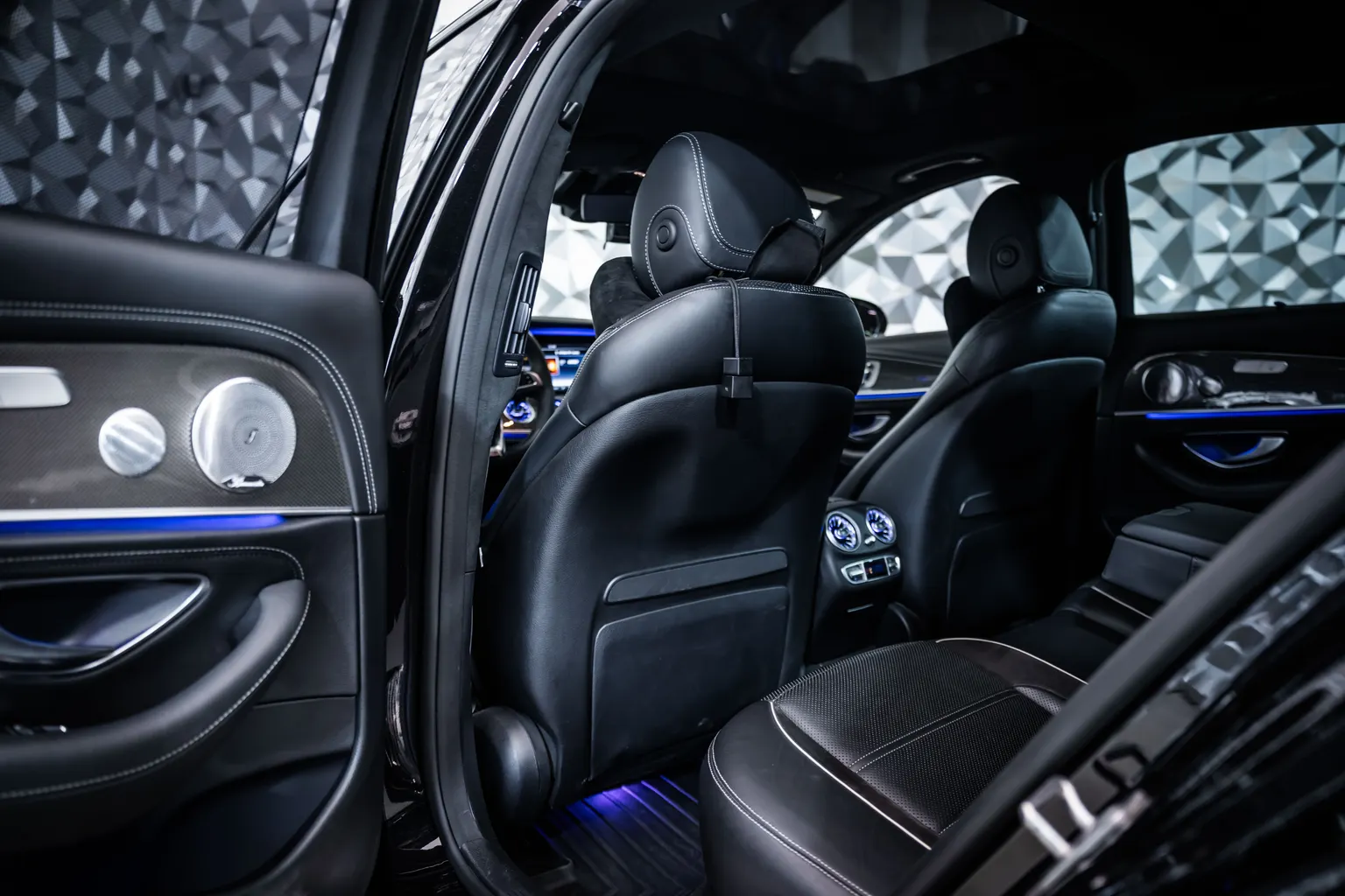 Mercedes-Benz E 63 AMG S 4M AMG*Pano*Burm – снимка 13