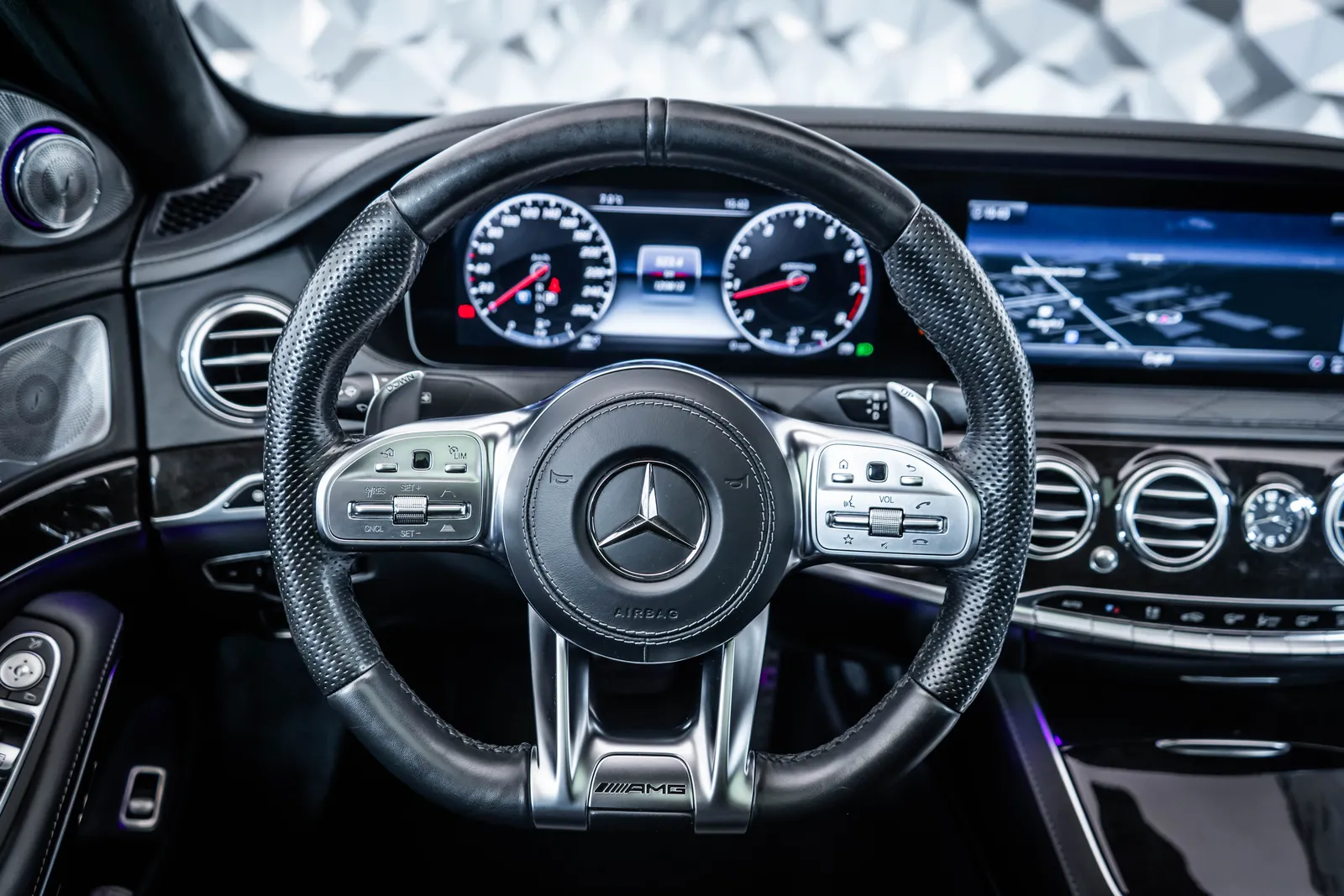 Mercedes-Benz S 560 4M AMG*Pano*Burmester – снимка 10