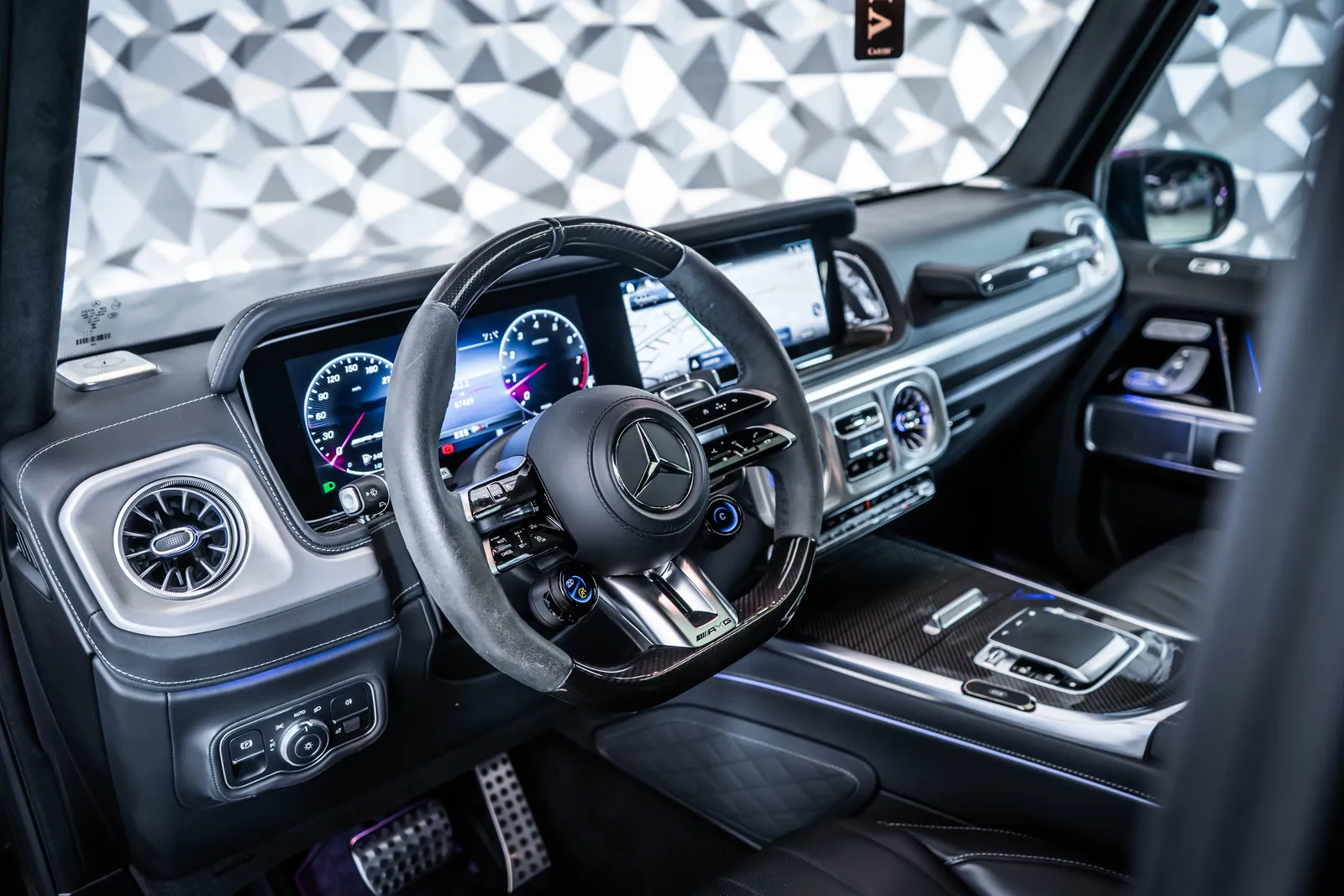 Mercedes-Benz G 63 AMG 4M AMG*Night*Pano*Burm – снимка 8