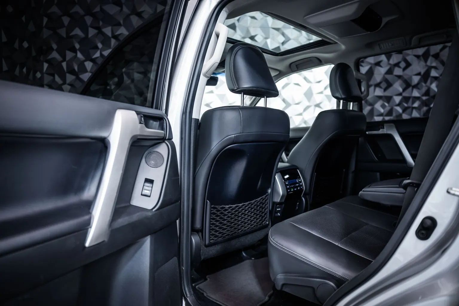 Toyota Land cruiser 2.8 D-4D*TEC-Edition*360 – снимка 13