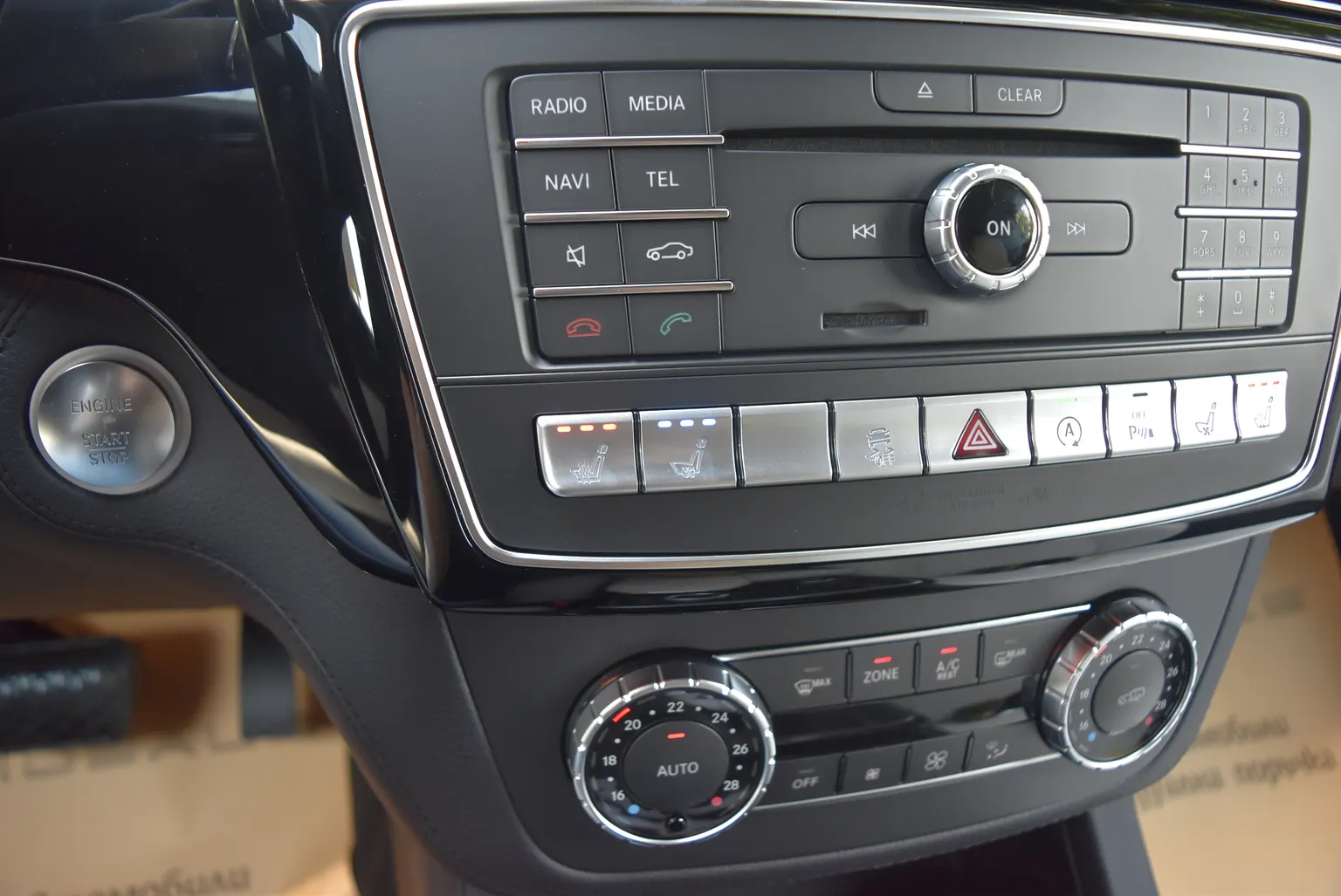 Mercedes-Benz GLE 350 d 4M SUV AMG*Air*NightPack*Navi* – снимка 14