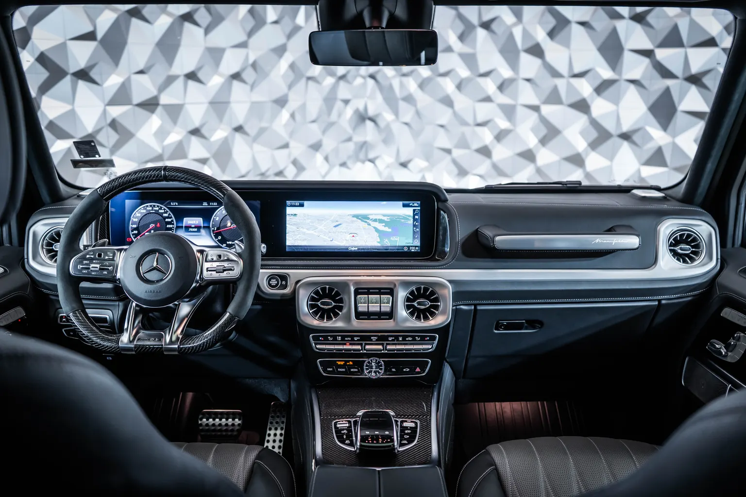 Mercedes-Benz G 63 AMG Manufaktur* Burmester*Carbon – снимка 11