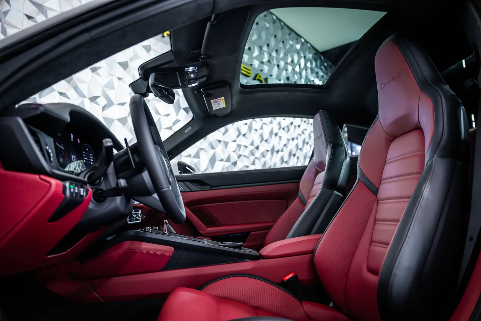 Porsche 911 Turbo S Coupe*Carbon Aero Pack*Burmester – снимка 12