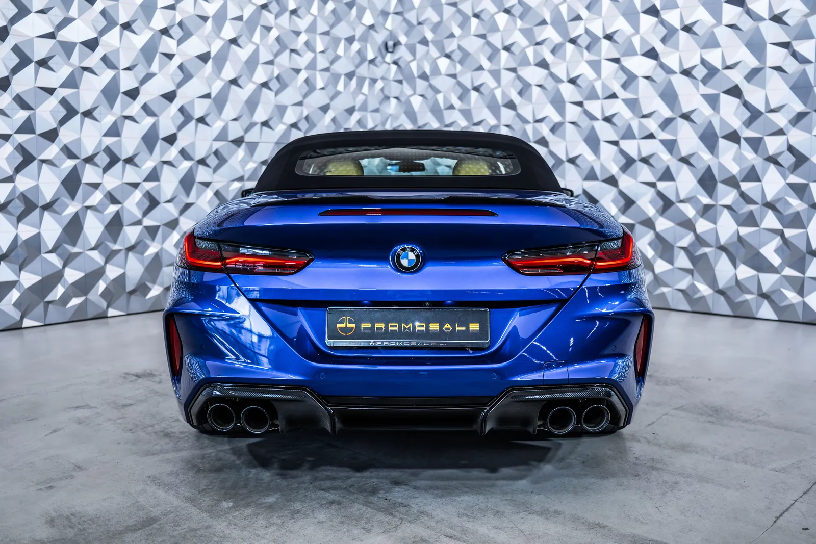 BMW M8 Competition Cabriolet Carbon*B&W – снимка 5