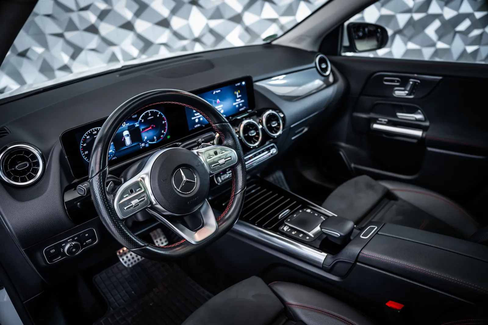Mercedes-Benz GLA 220 d 4M AMG*Pano*Camera – снимка 8