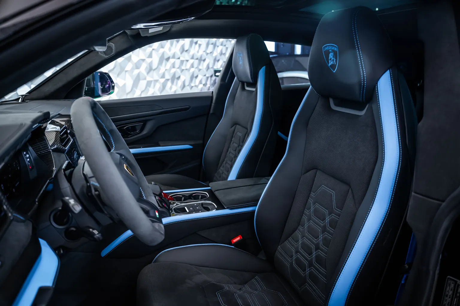 Lamborghini Urus SE*Carbon*B&O – снимка 12