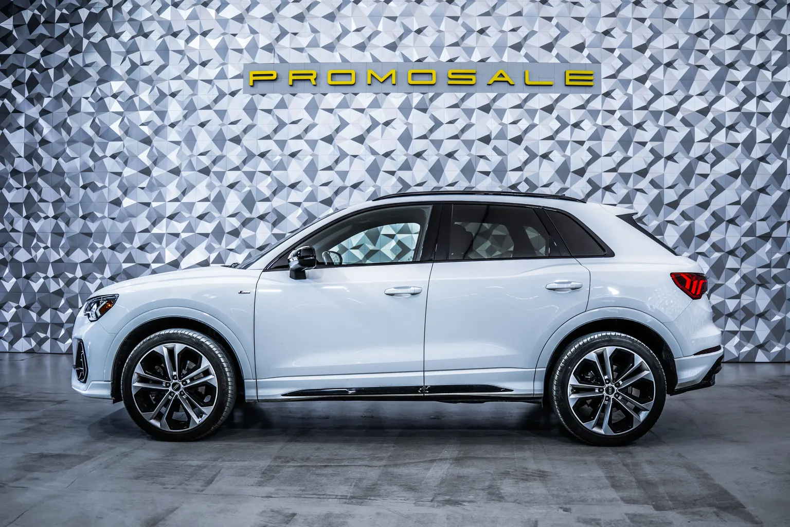 Audi Q3 2.0 TFSI Quattro*Pano*Camera – снимка 3