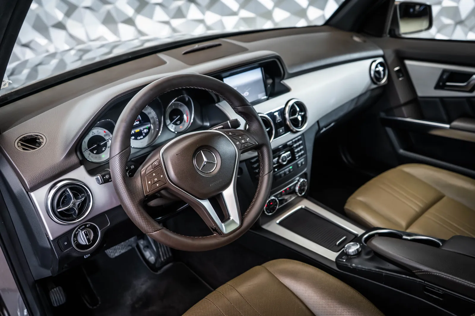 Mercedes-Benz GLK 350 4M AMG – снимка 8