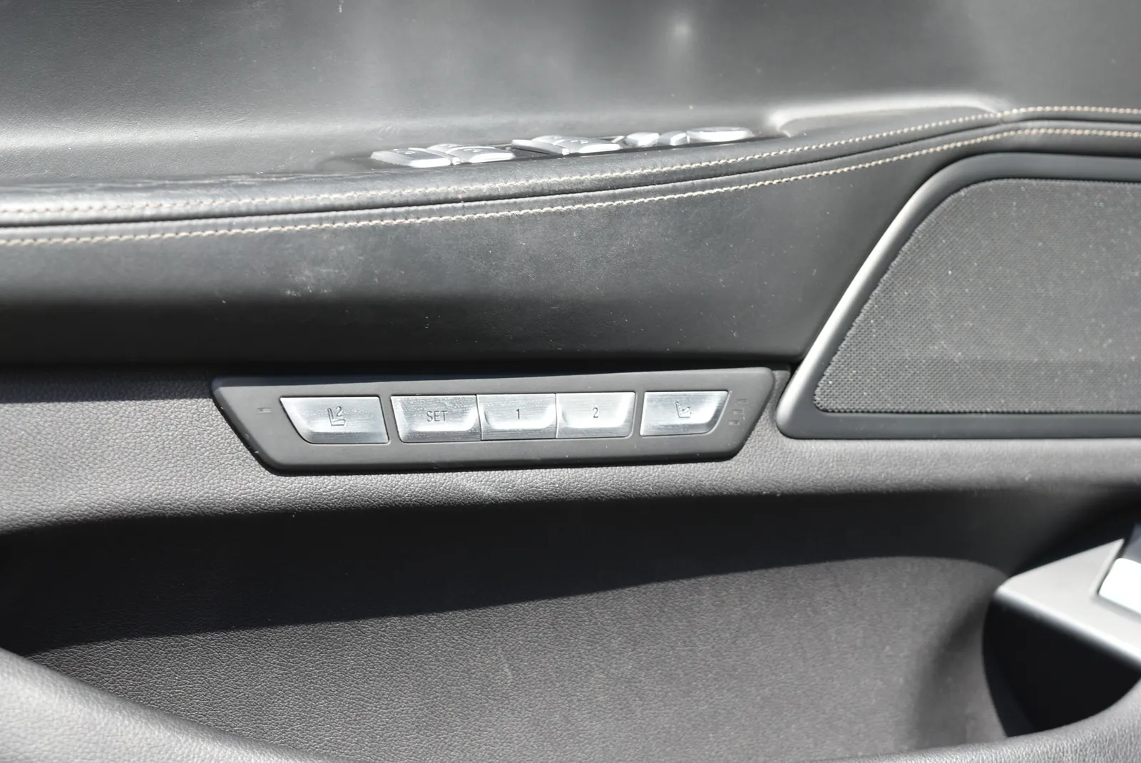 BMW 740 d xDrive*SoftCl*360*DisplayKey* – снимка 13