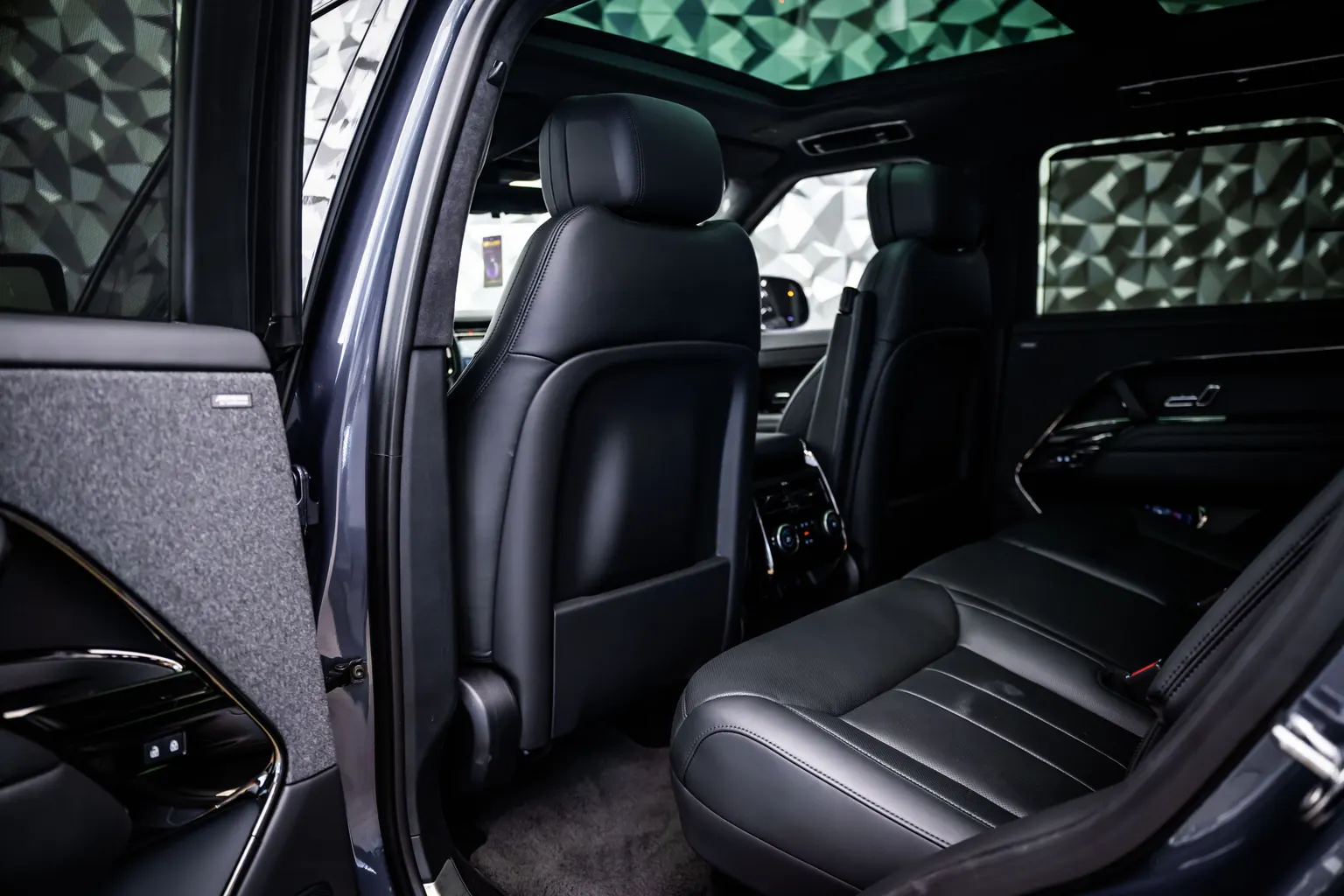 Land Rover Range Rover Sport D350 Autobiography*360*Пано*Meridian – снимка 14