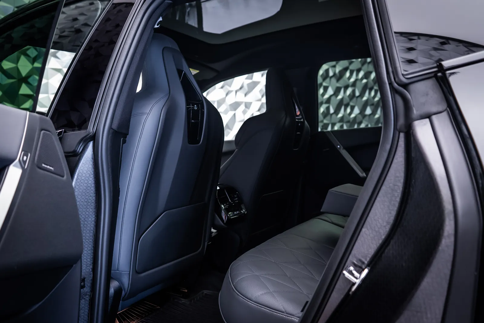 BMW iX 60 xDrive M Sport*Pano*H/K – снимка 12