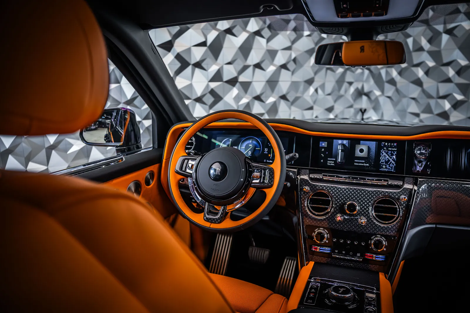 Rolls-Royce Cullinan Black Badge Series II – снимка 10