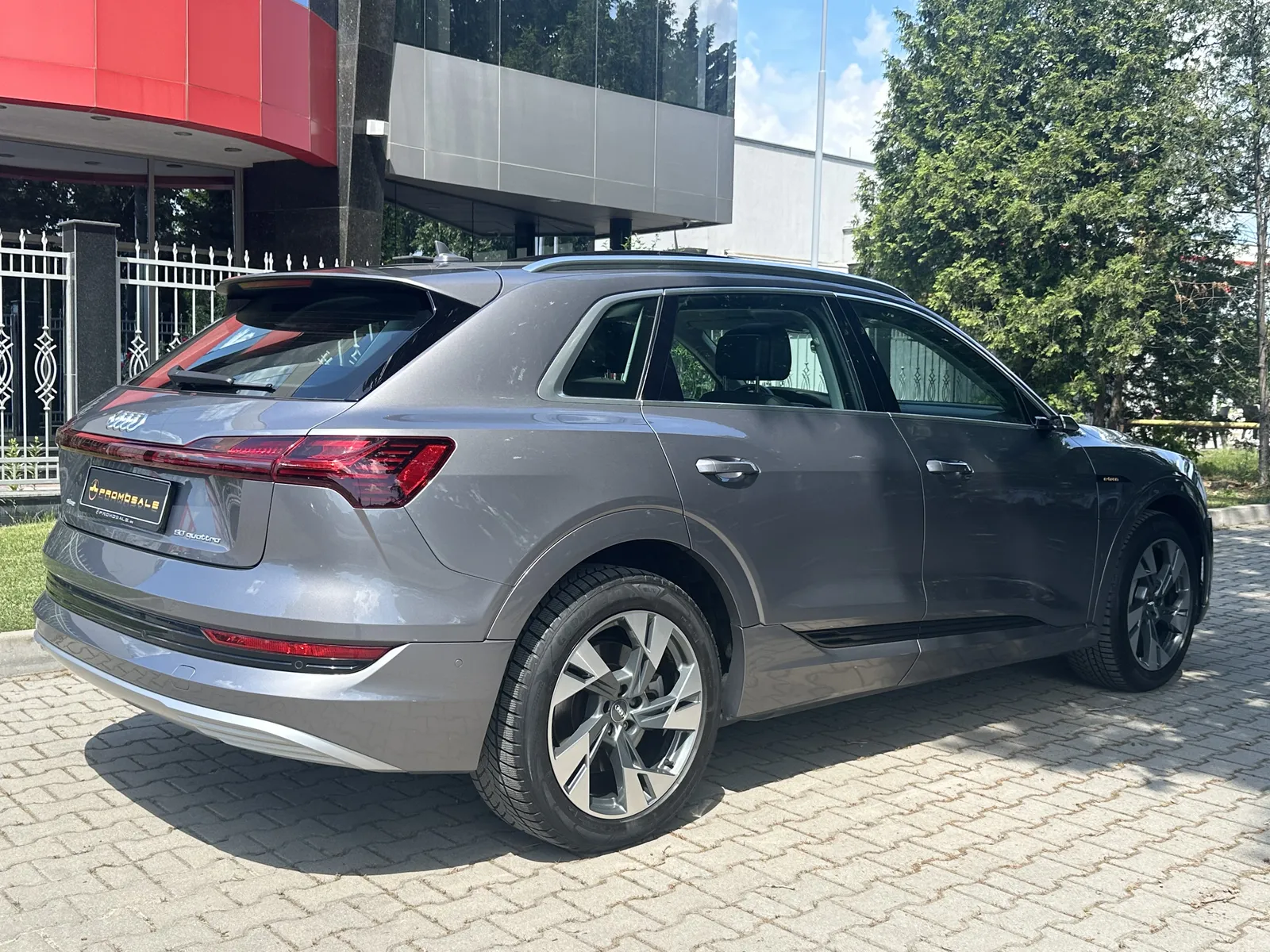 Audi E-tron 50 – снимка 5