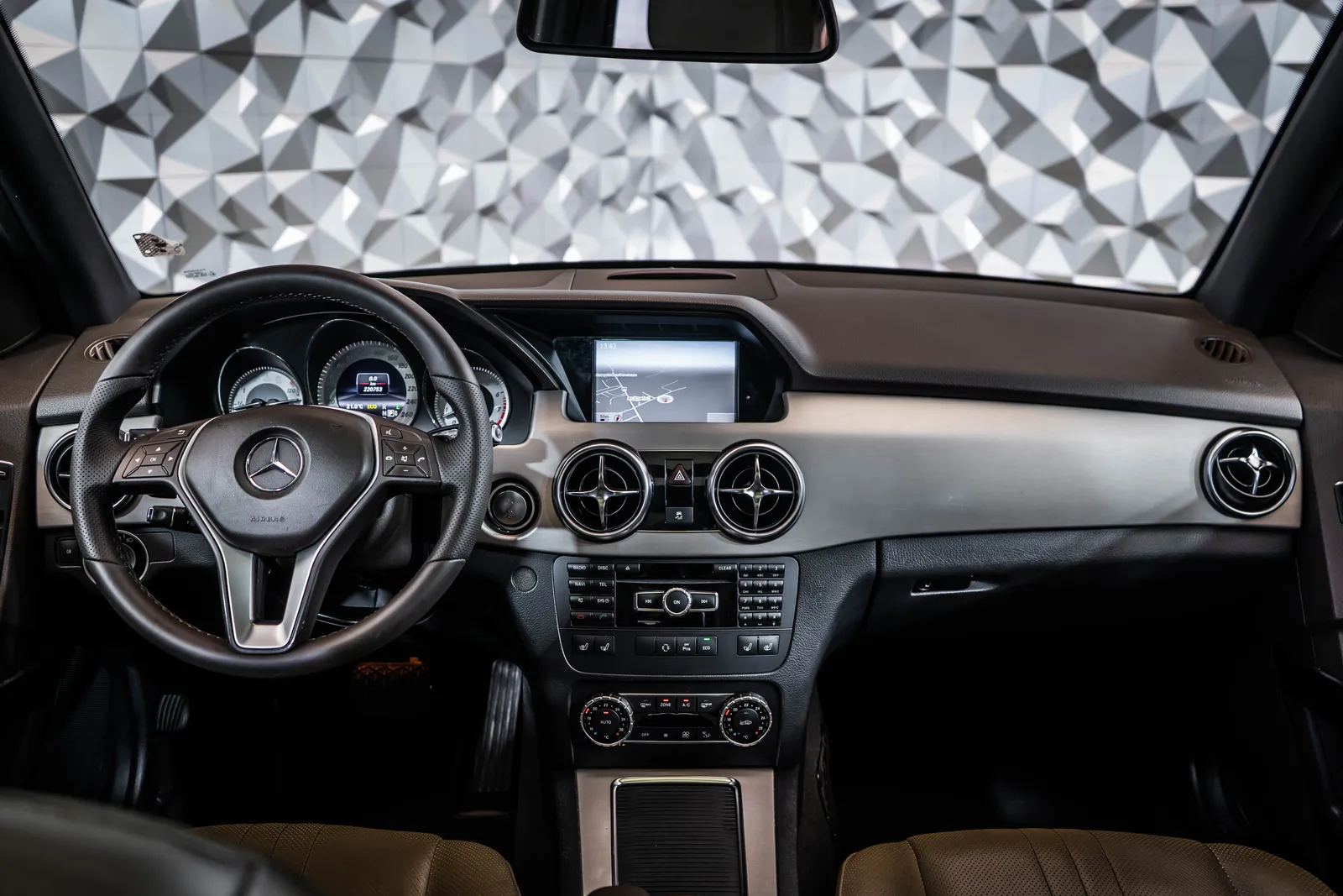 Mercedes-Benz GLK 350 4M AMG – снимка 11